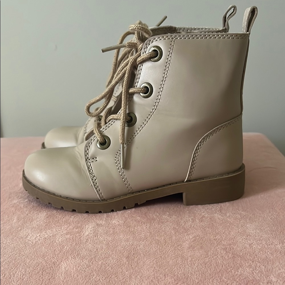 Tan Lace-Up Combat Boots with zipper